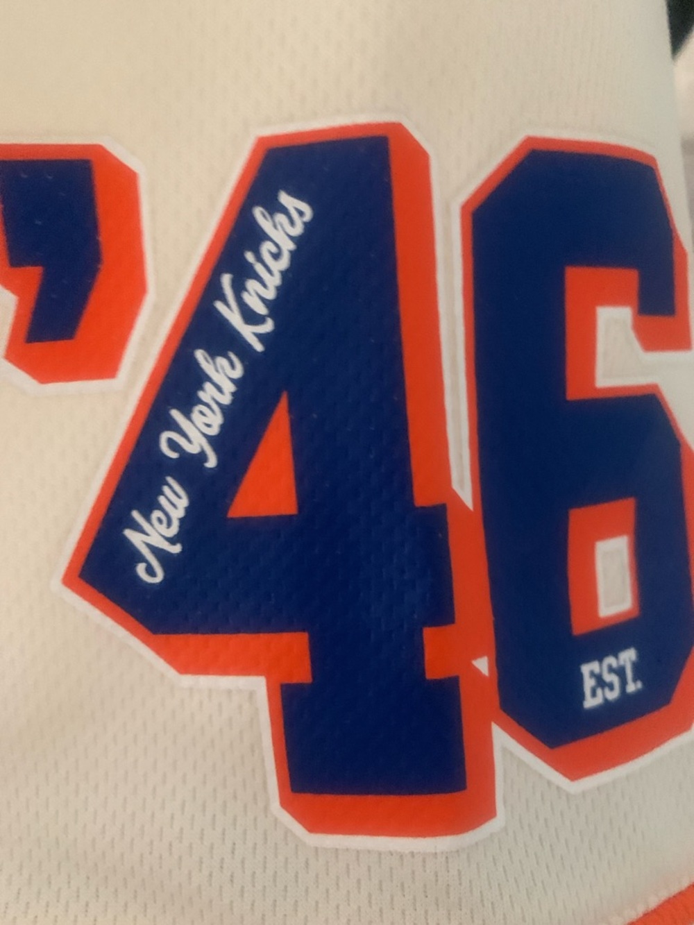 KNICKS - Picture 9 of 14